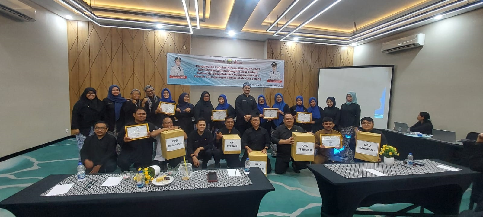 BPKAD Kota Serang Gelar Pengukuran Capaian Kinerja TA 2025 dan Pemberian Penghargaan OPD Terbaik
