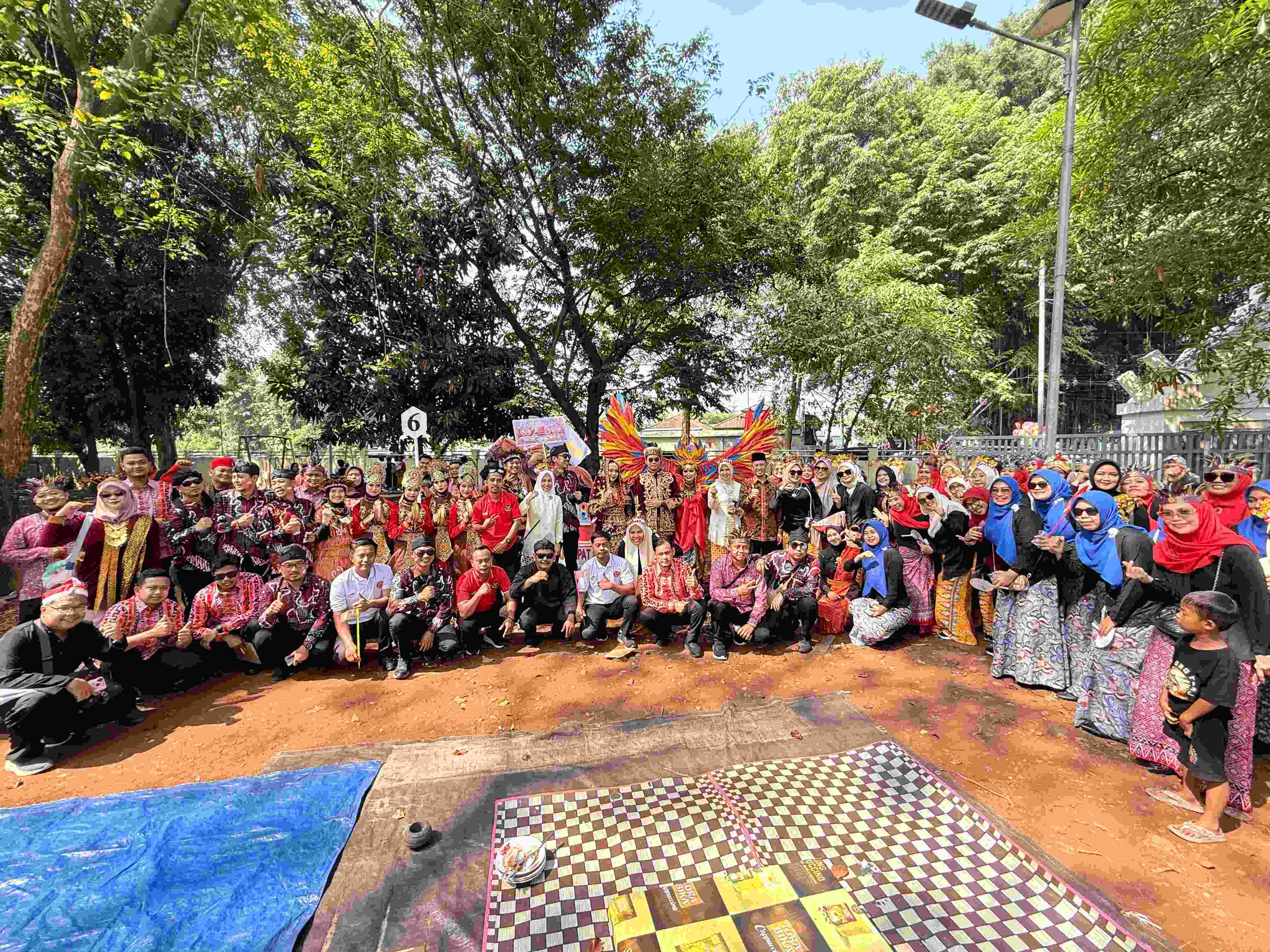 FOTO PAWAI BUDAYA KOTA SERANG