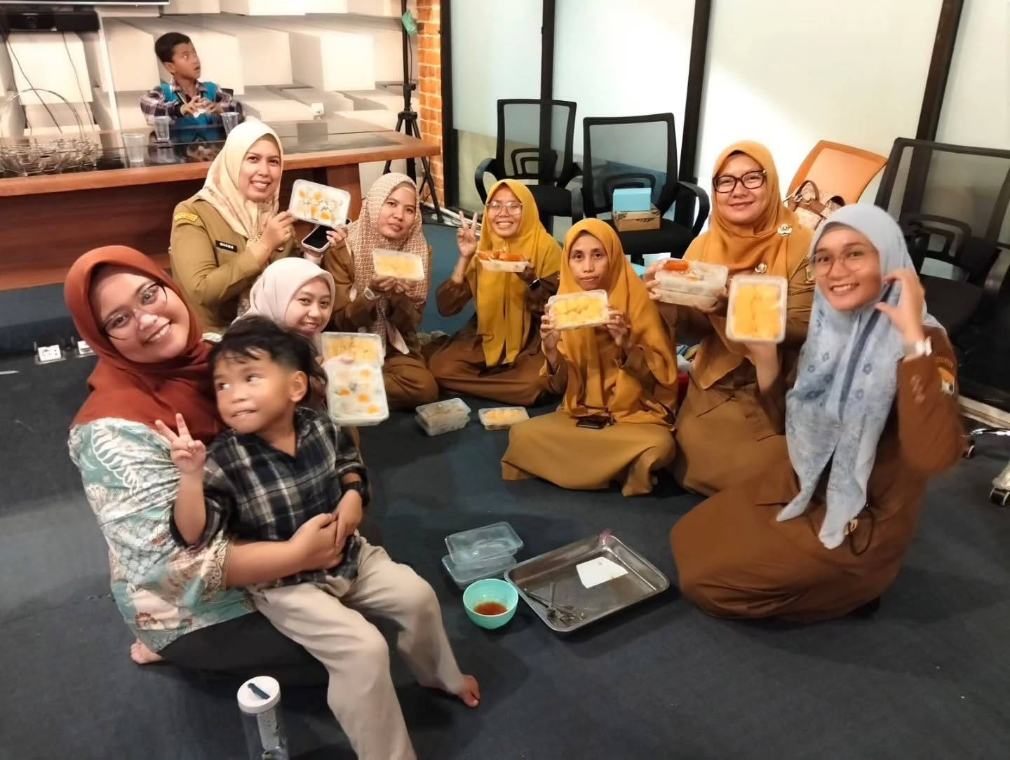 Pelatihan Pembuatan Nugget dan Dimsum oleh DWP BPKAD KOTA SERANG, dalam Rangka HUT Dharma Wanita Persatuan ke-26