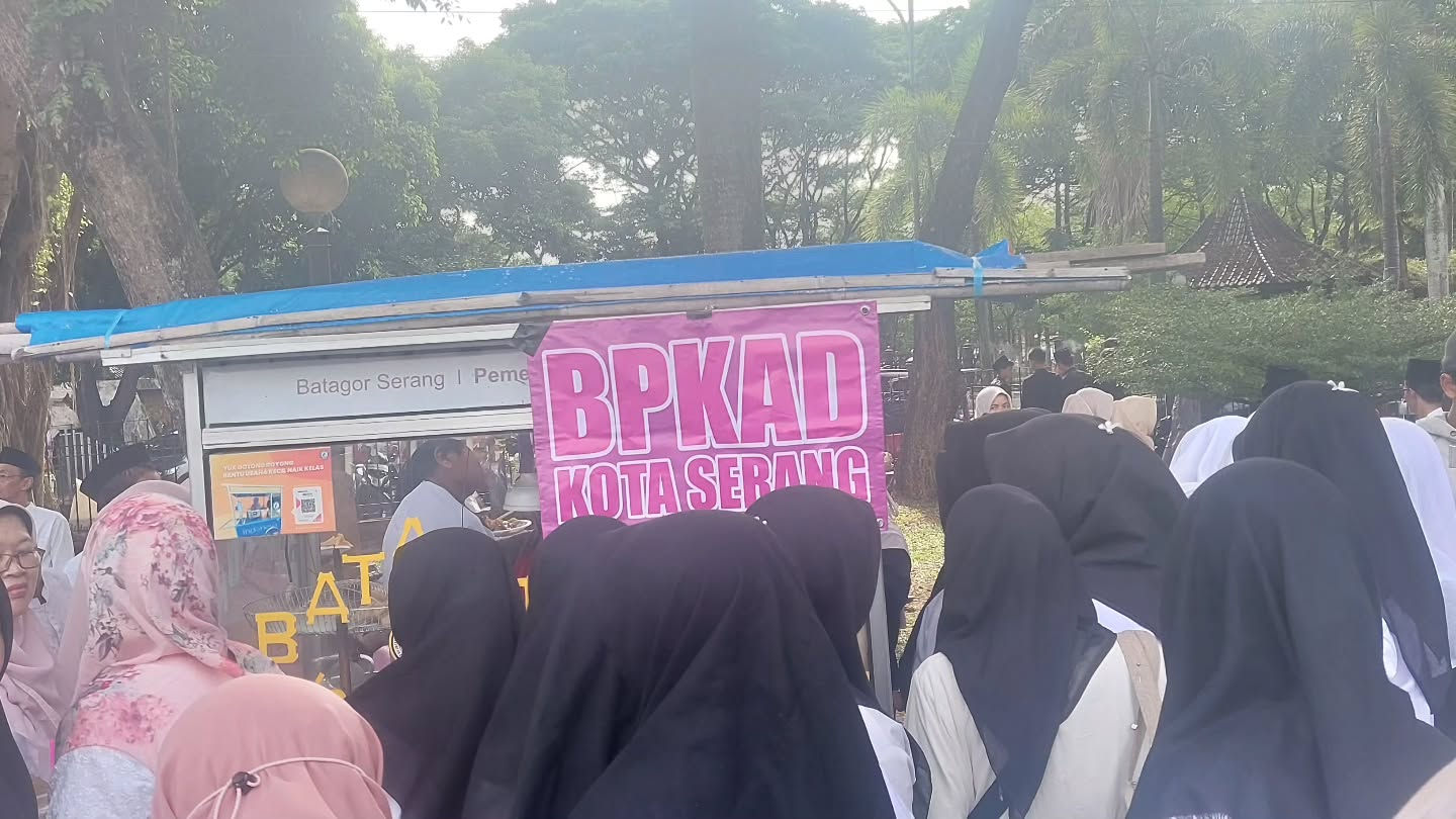 BPKAD Kota Serang turut meramaikan APEL  Hari Santri Nasional 2025
